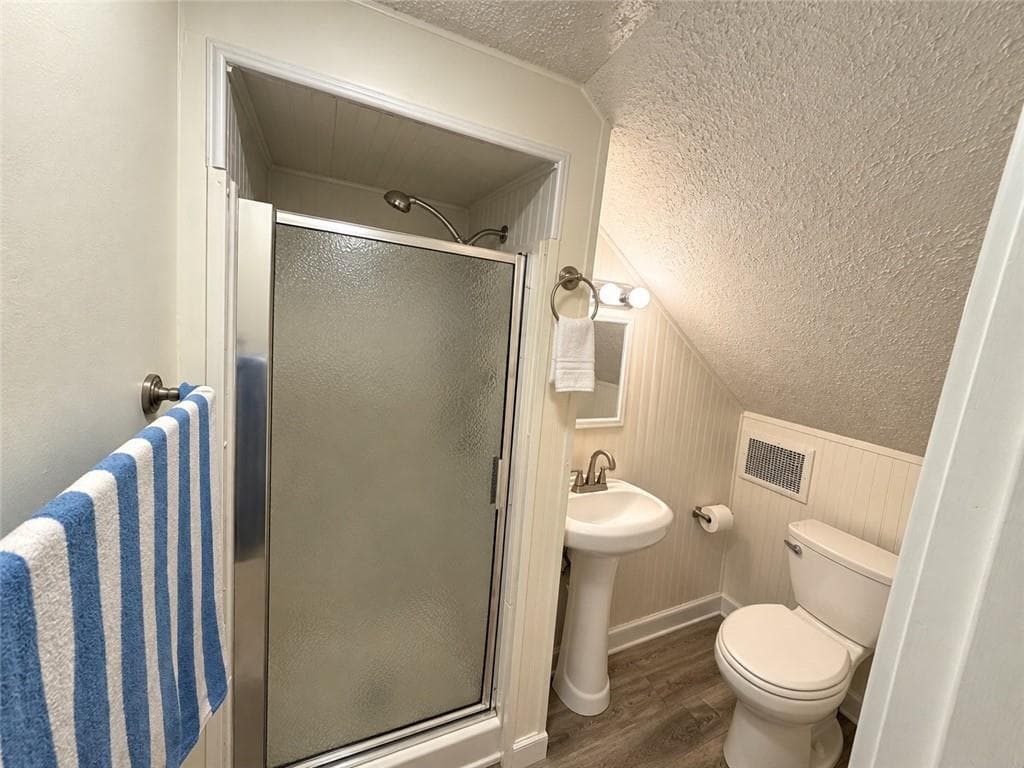 Multi Family at 374 Woonasquatucket Avenue, North Providence, photo 20 of 25
