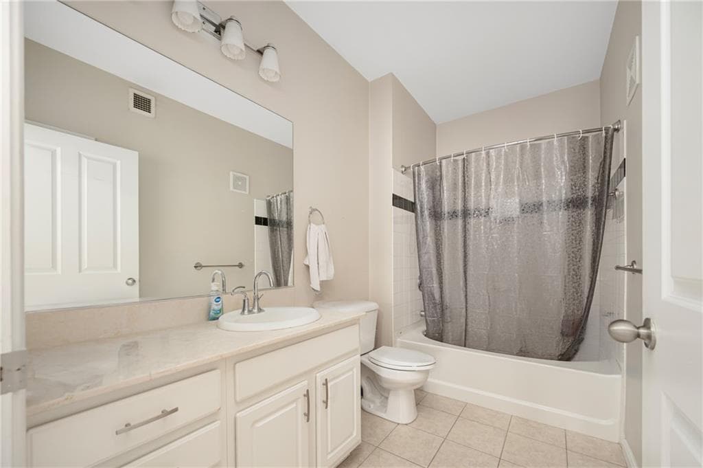 Condominium at 1000 Providence Place UNIT 374, Providence, photo 13 of 35