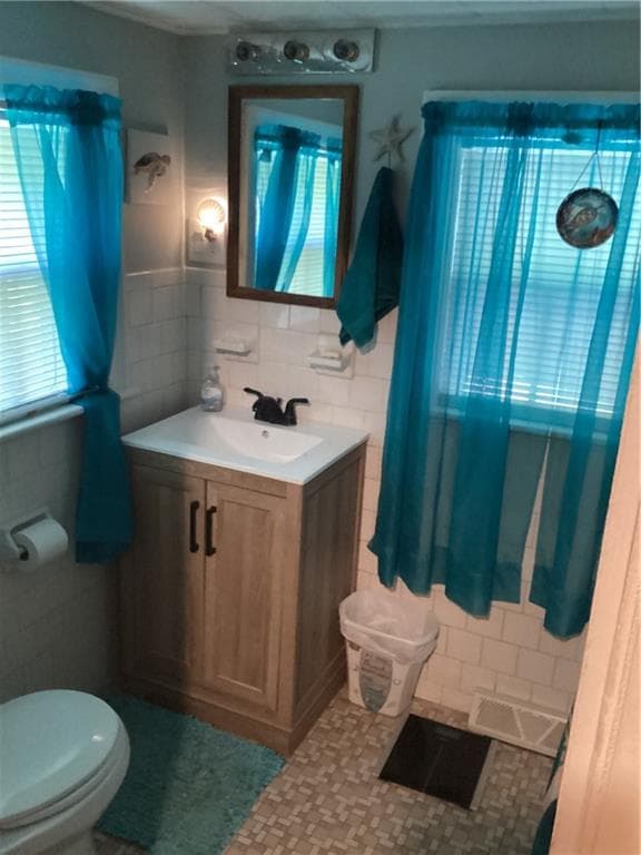 329 Namquid Drive photo 16