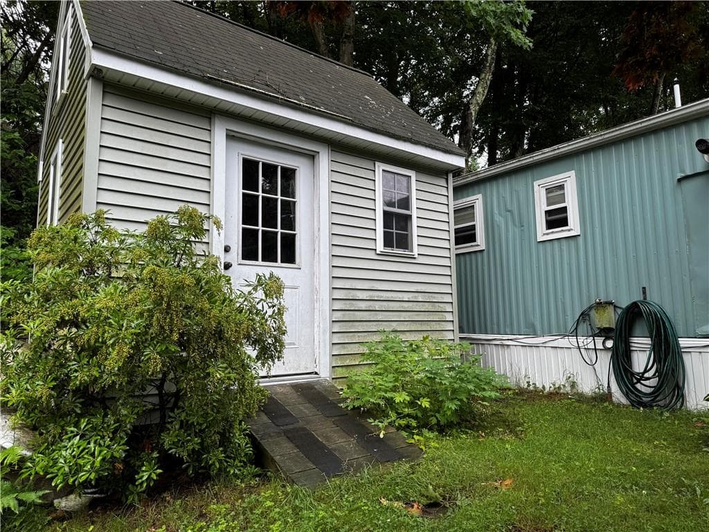 23 WOODRIDGE Drive photo 2
