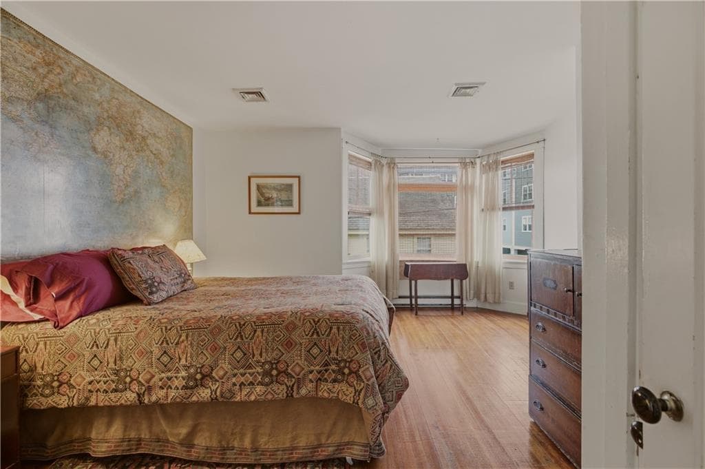 Multi Family at 15 17 Dennison Street, Newport, photo 42 of 50