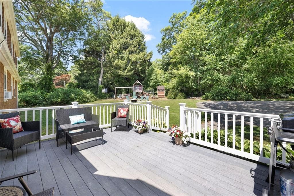 5443 Post Road photo 42