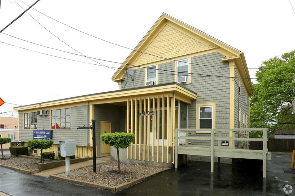 2400 Pawtucket Avenue