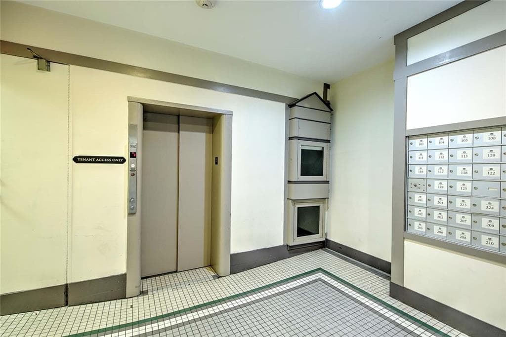65 Weybosset Street UNIT 216 photo 38