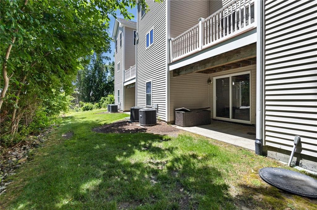 Condominium at 45 Silver Cup Circle, West Warwick, photo 20 of 21