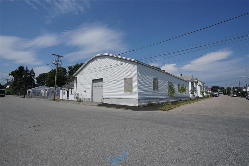81 Macondray Street photo 9