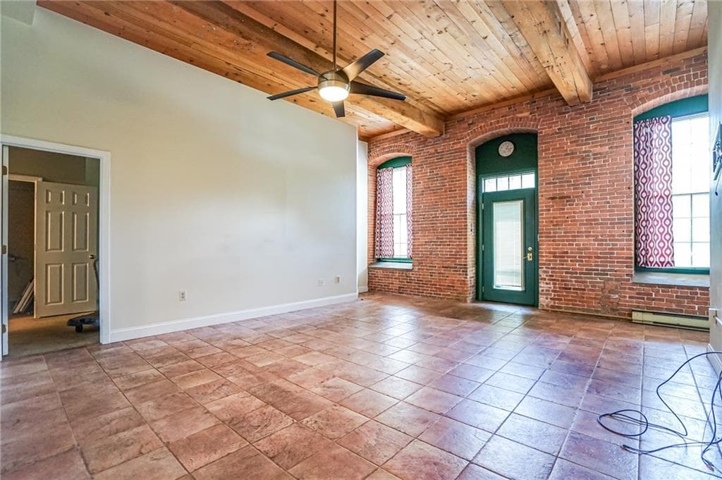 300 Front Street UNIT 114