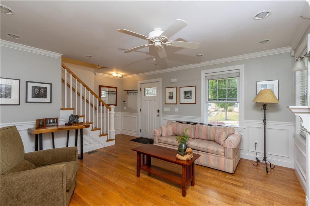 Single Family Residence at 155 Pleasant Street, Providence, photo 16 of 34