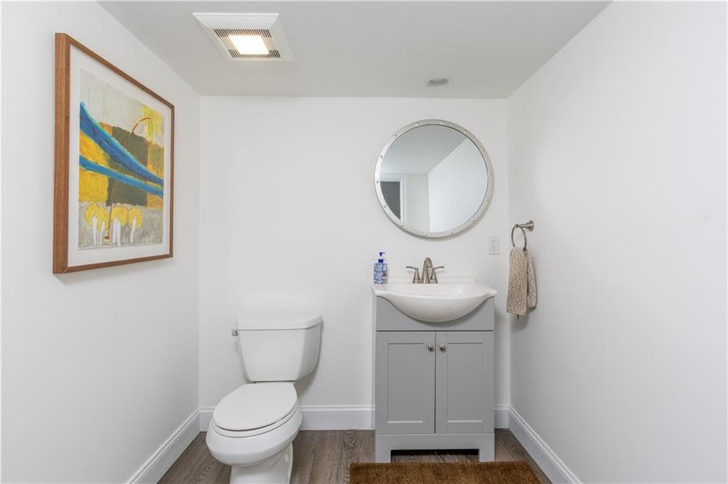 Single Family Residence at 155 Pleasant Street, Providence, photo 32 of 34