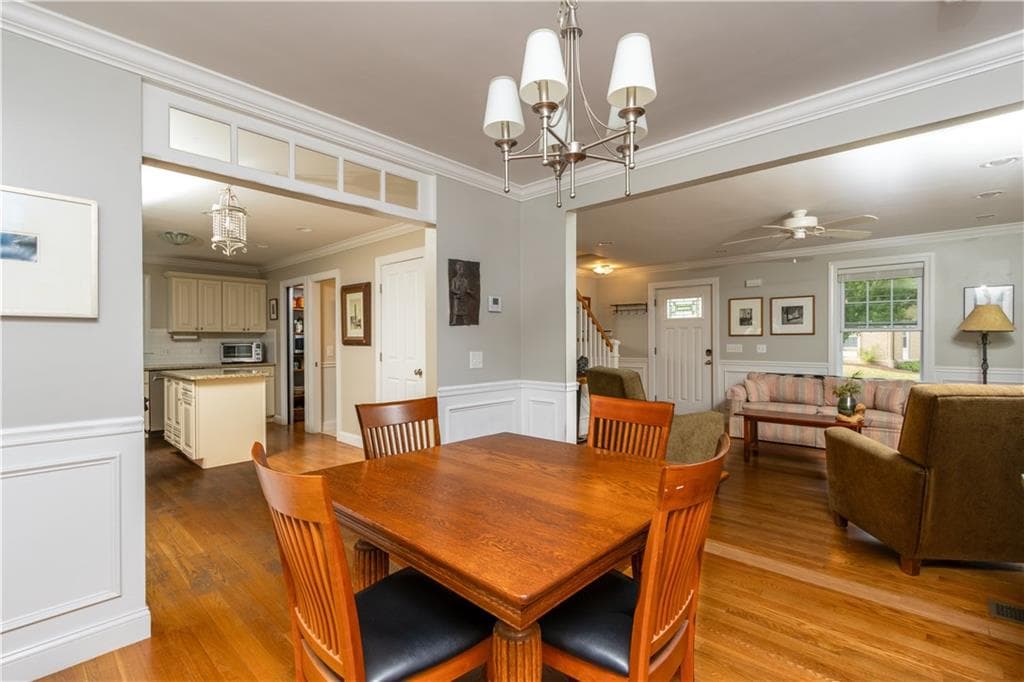 Single Family Residence at 155 Pleasant Street, Providence, photo 10 of 34