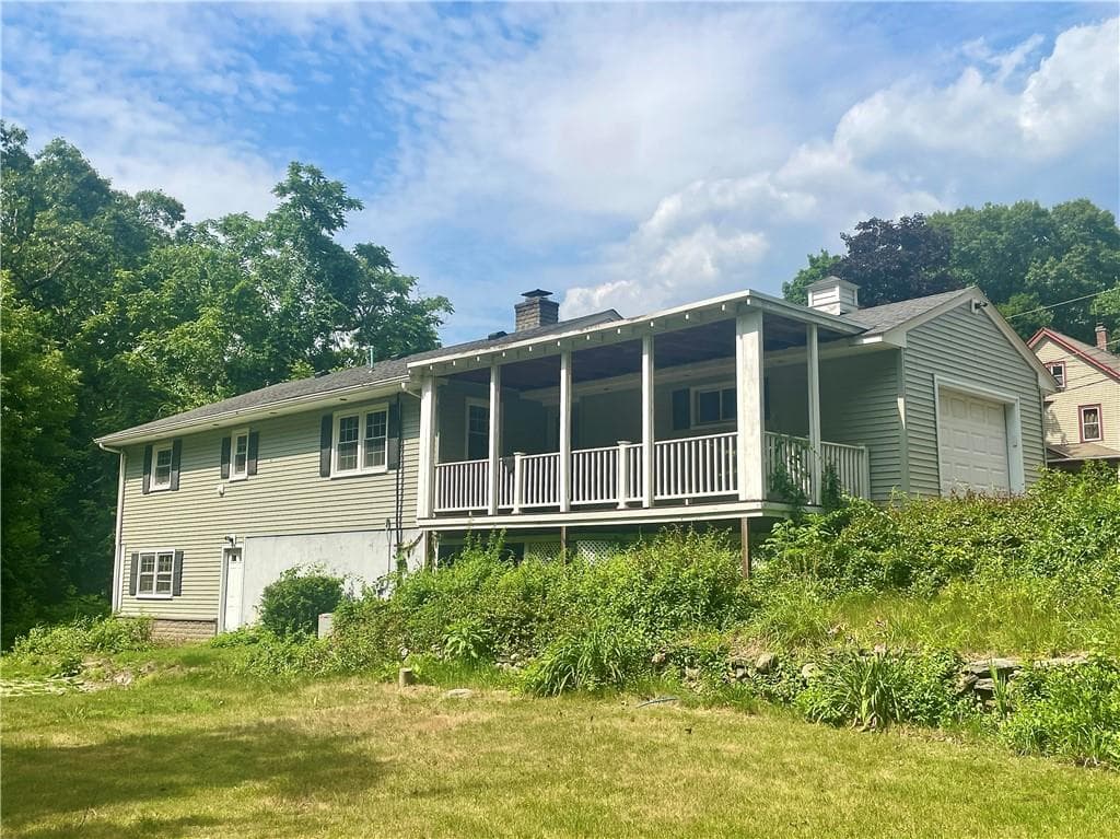 182 Highland Street photo 4