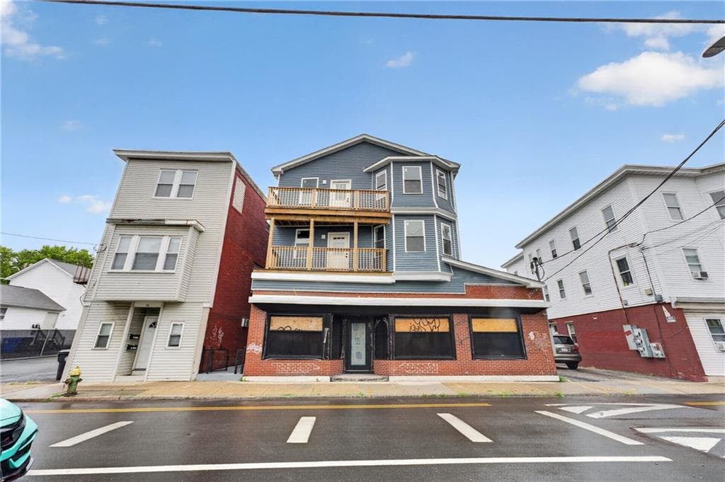 Condominium at 100 Knight Street UNIT 6, Providence, photo 13 of 13