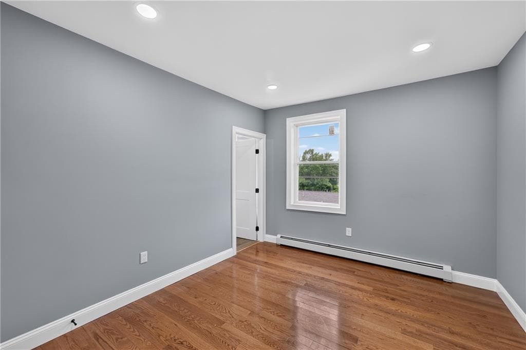 Condominium at 100 Knight Street UNIT 6, Providence, photo 9 of 13