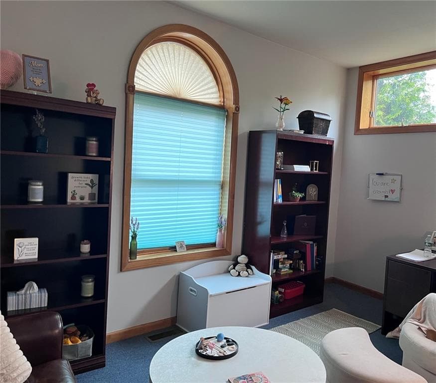623 Post Road photo 13