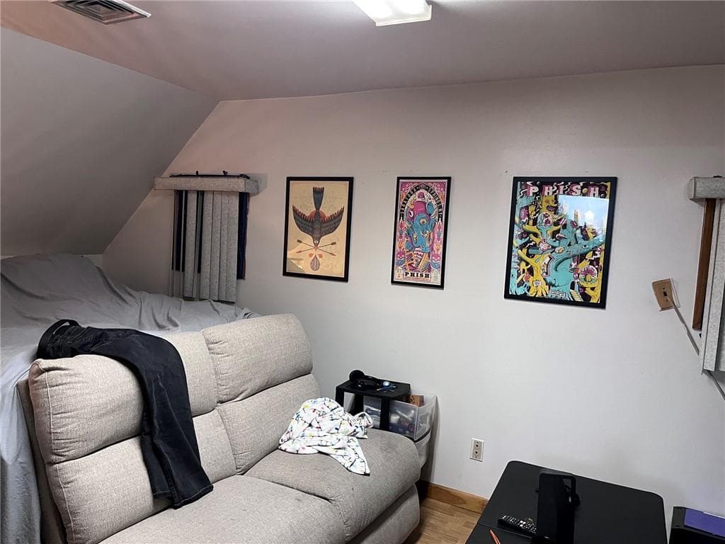 623 Post Road photo 15