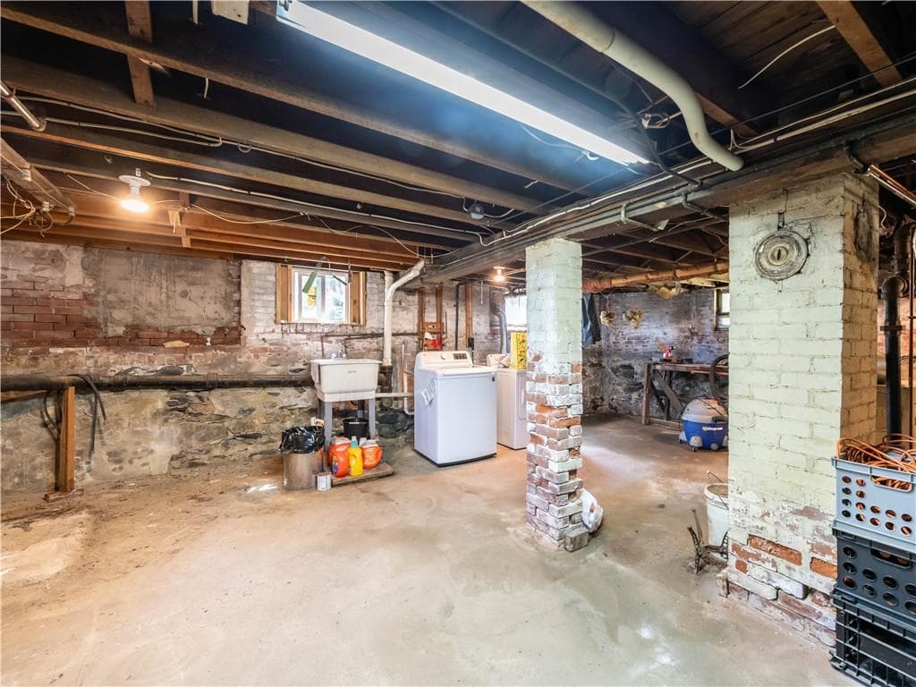 12 Manton Street photo 22