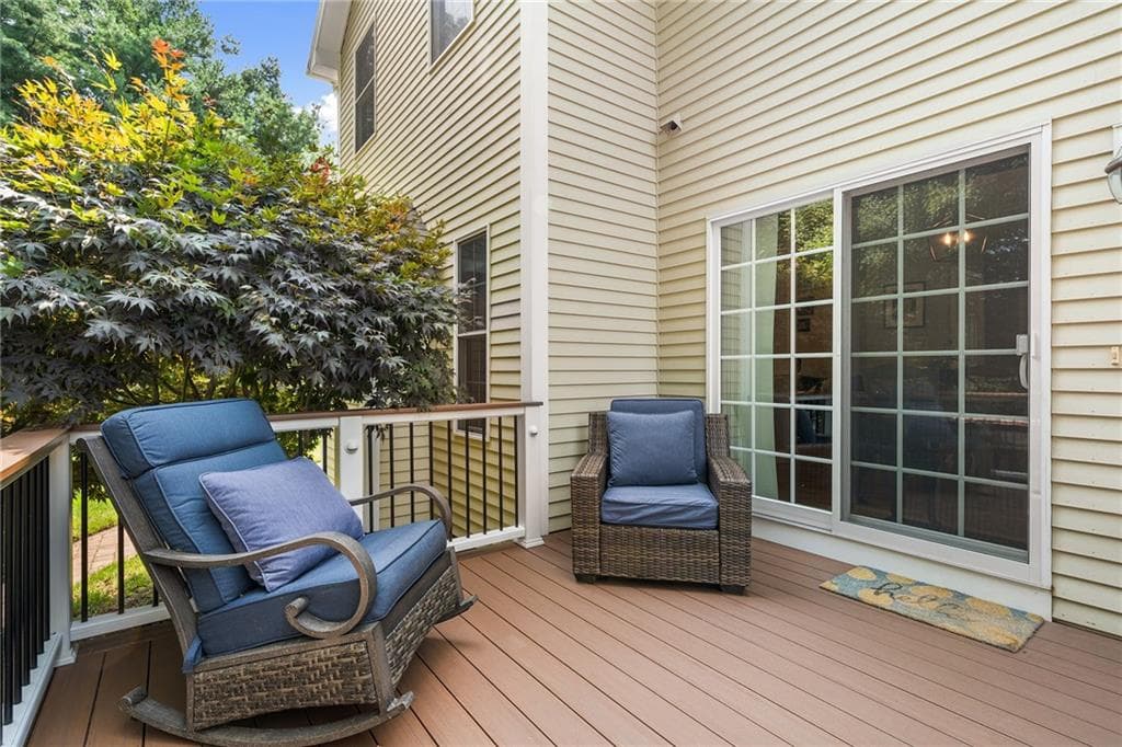 Single Family Residence at 128 Windmill Drive, South Kingstown, photo 42 of 50
