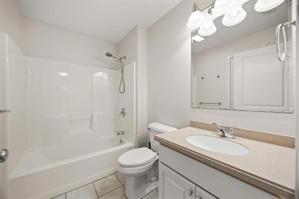 Condominium at 16 Streamview Drive UNIT 16, Cumberland, photo 29 of 50