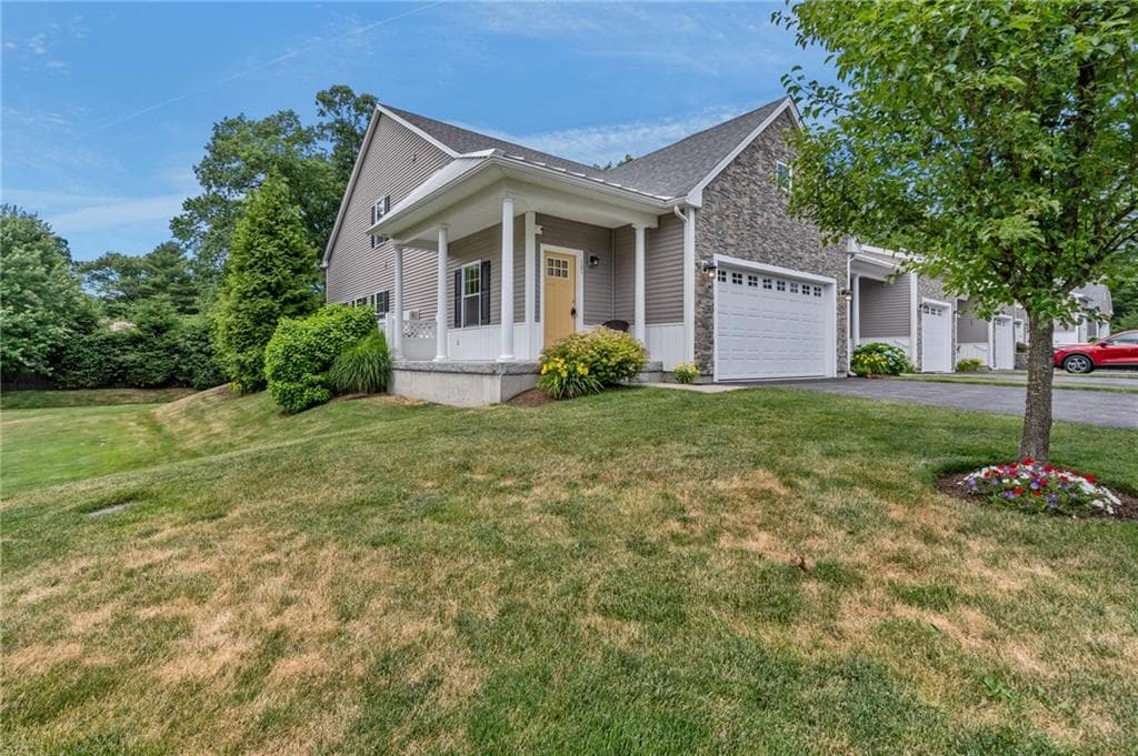 Condominium at 80 Bear Hill Road UNIT 101, Cumberland, photo 44 of 50