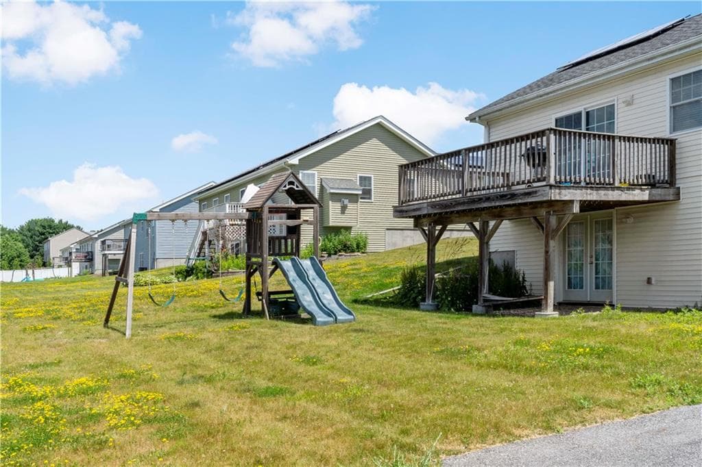 139 Danielle Drive photo 17