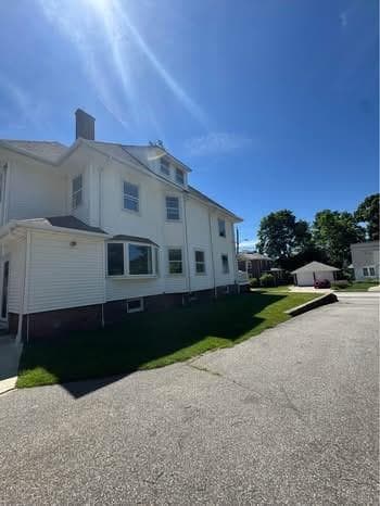 2249 Cranston Street photo 10
