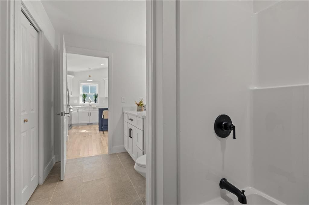 700 Sandy Lane UNIT 9 photo 7
