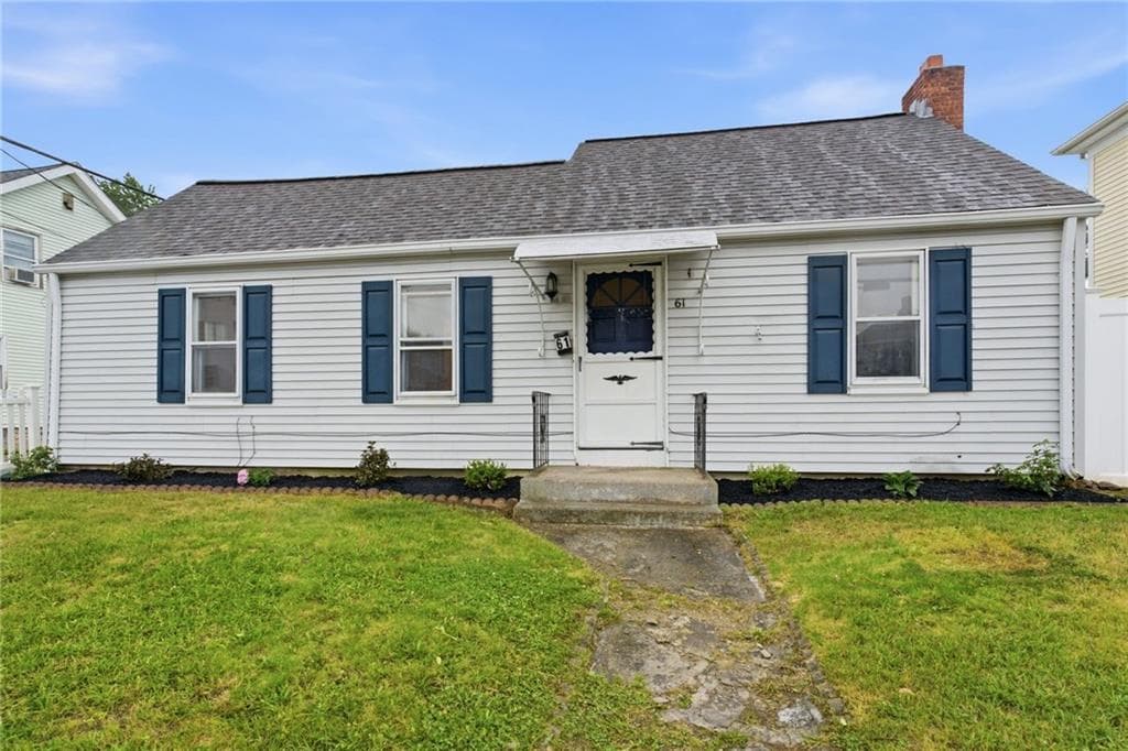 61 West Warwick Avenue photo 17