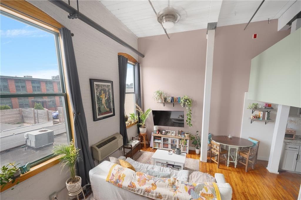 1117 Douglas Avenue UNIT 505 photo 9