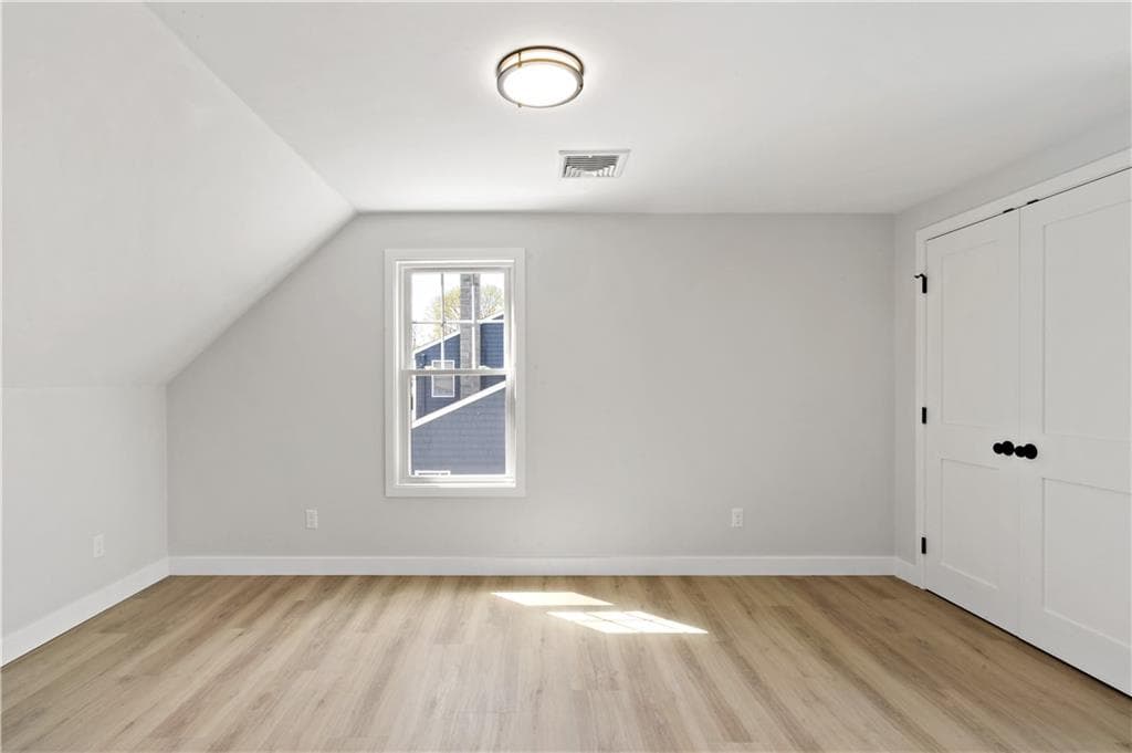 6 Monast Street UNIT 1 photo 21