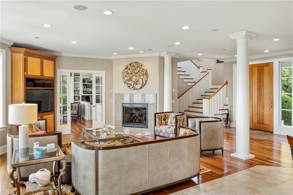 Single Family Residence at 81 Quarry Road, North Kingstown, photo 13 of 50