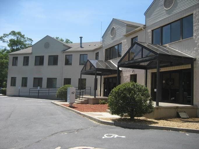 200 Centerville Road UNIT 7 photo 4