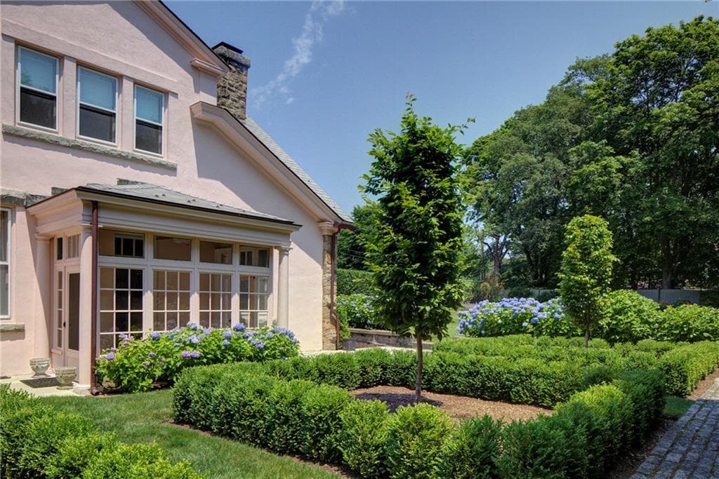 2 4 Hazard Avenue photo 44