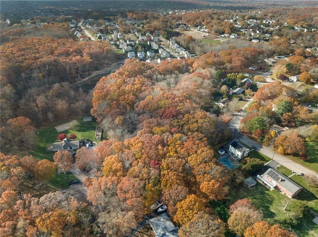 0 Off Iroquois Avenue photo 4