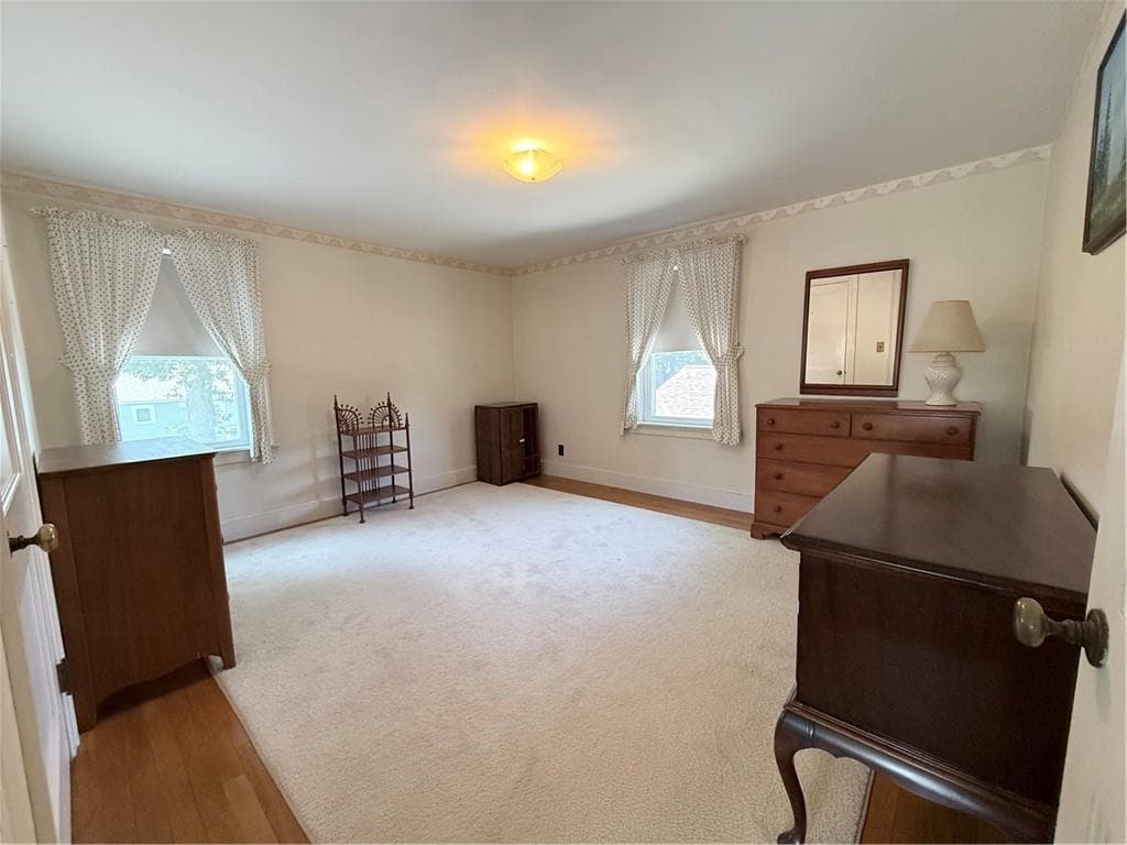 76 Brookdale Boulevard photo 15