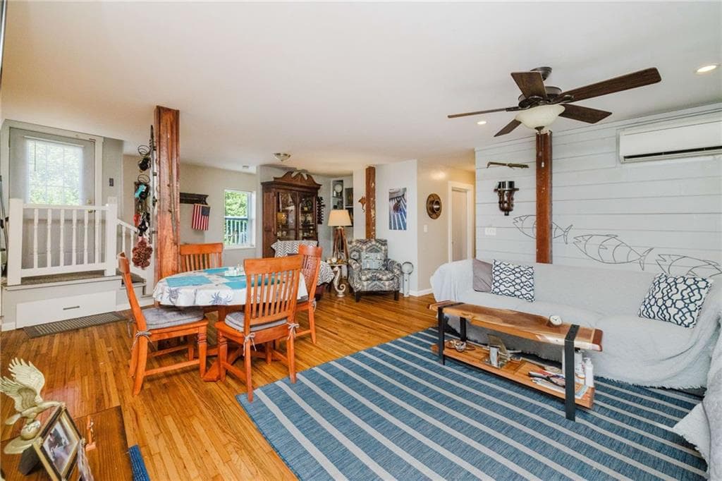 Multi Family at 1019 Main Road, Tiverton, photo 6 of 31
