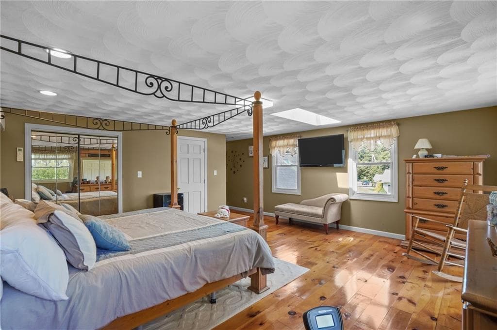 1304 New London Avenue photo 23