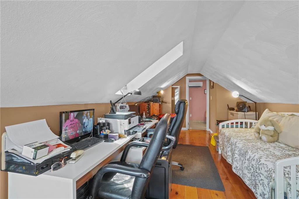 1304 New London Avenue photo 17
