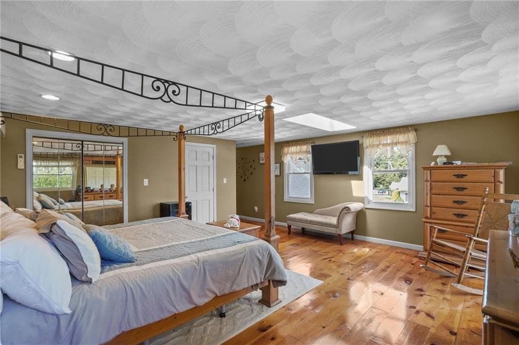 1304 New London Avenue photo 25