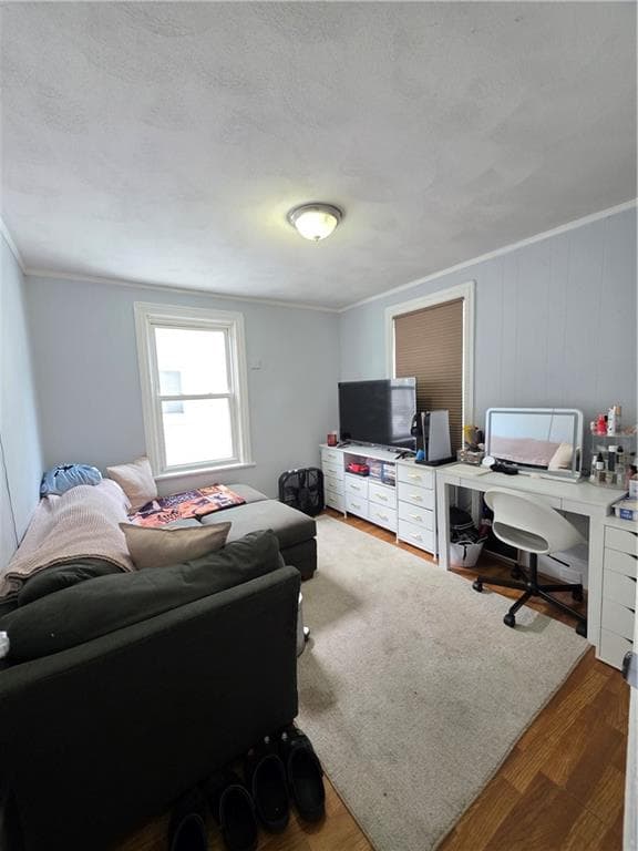 422 East Avenue photo 17