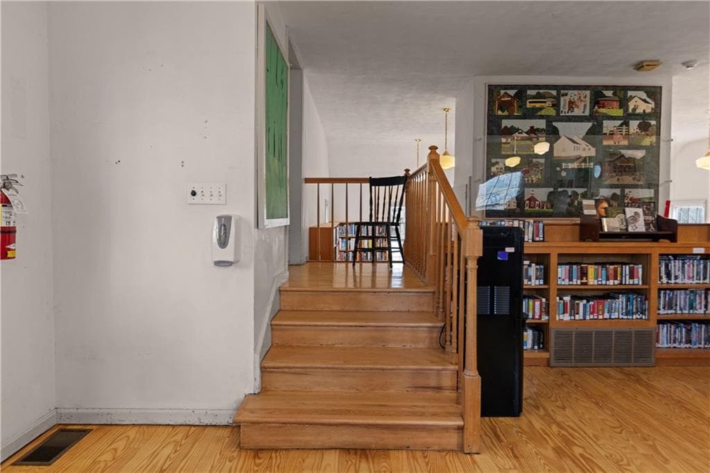 Single Family Residence at 81 A Moosup Valley Road, Foster, photo 5 of 14