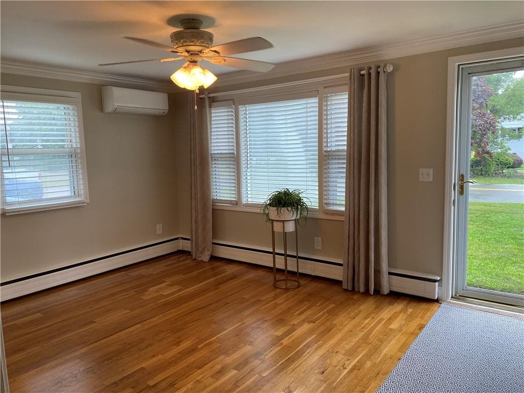 336 Shore Acres Avenue photo 6