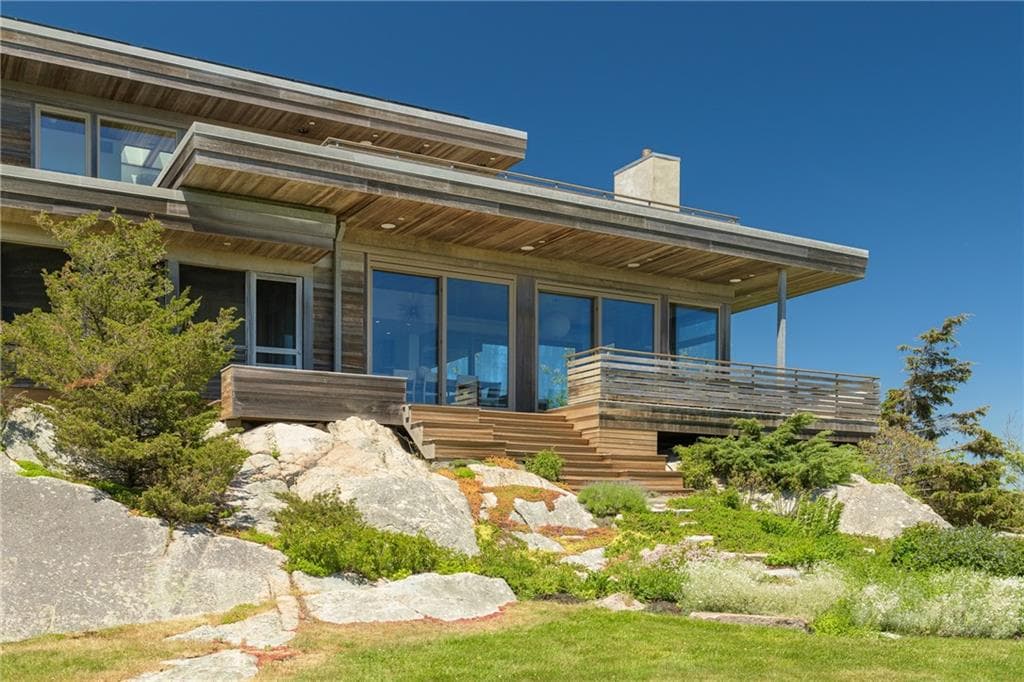 Single Family Residence at 126 Round Pond Road, Little Compton, photo 8 of 50