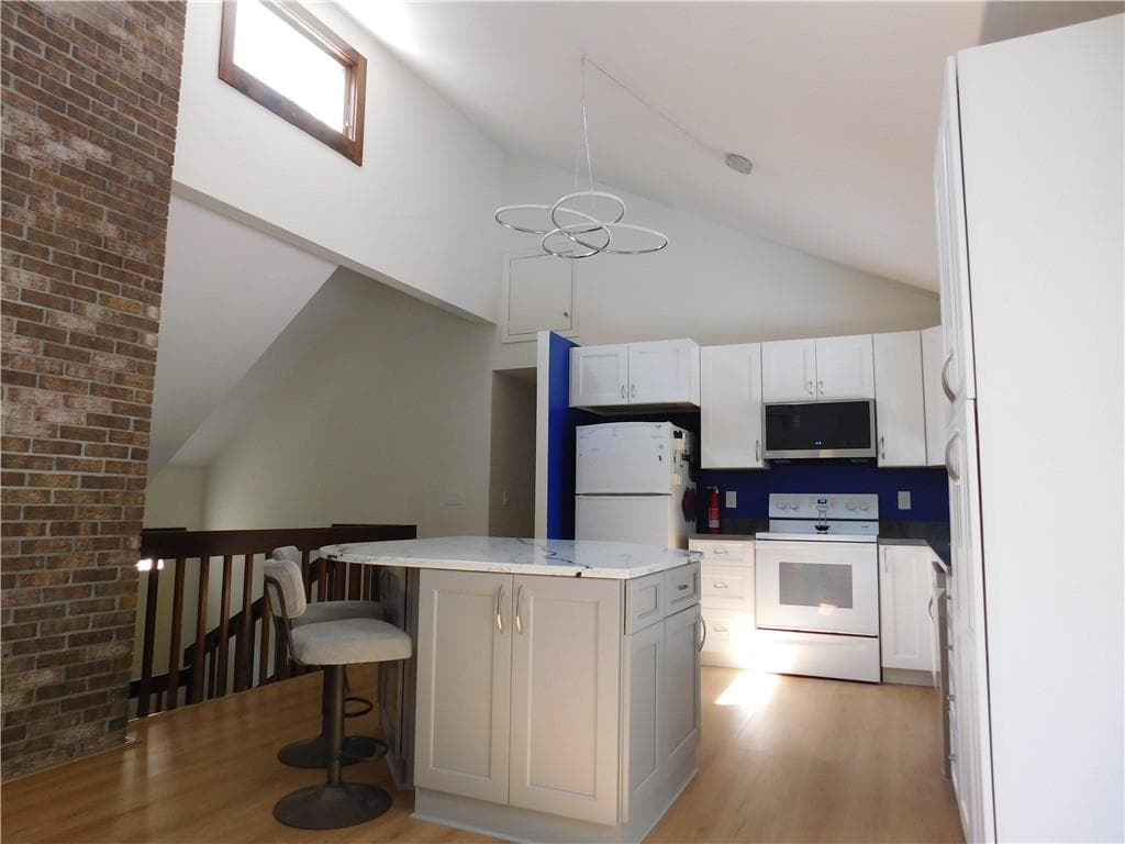 4 Glendale Circle photo 4