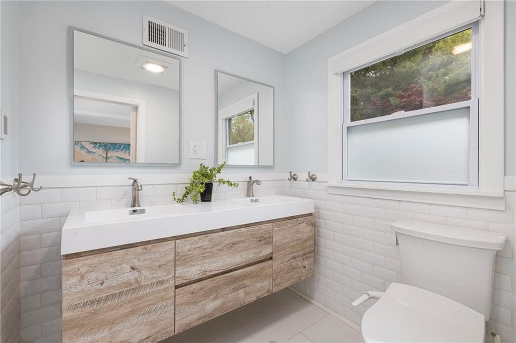 1 Gladridge Drive photo 15