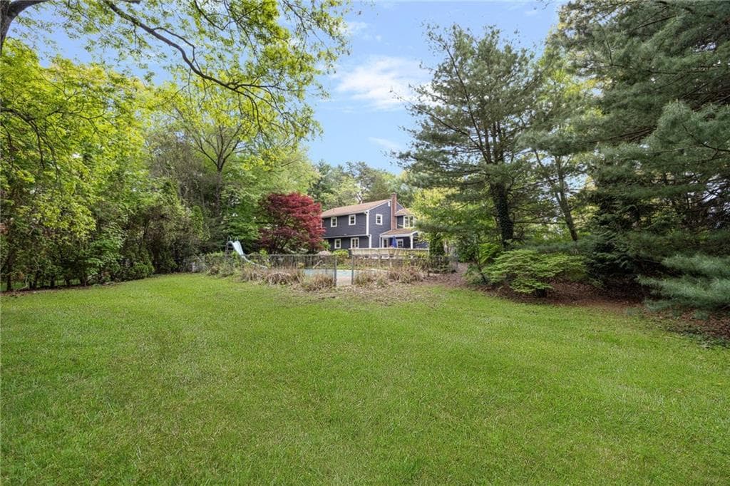 1 Gladridge Drive photo 35