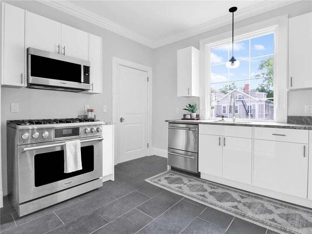 Condominium at 166 Waterman Street UNIT 1, Providence, photo 18 of 29