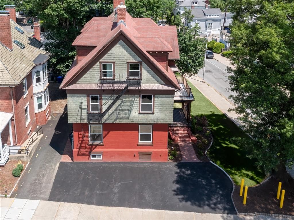 Condominium at 166 Waterman Street UNIT 2, Providence, photo 2 of 29