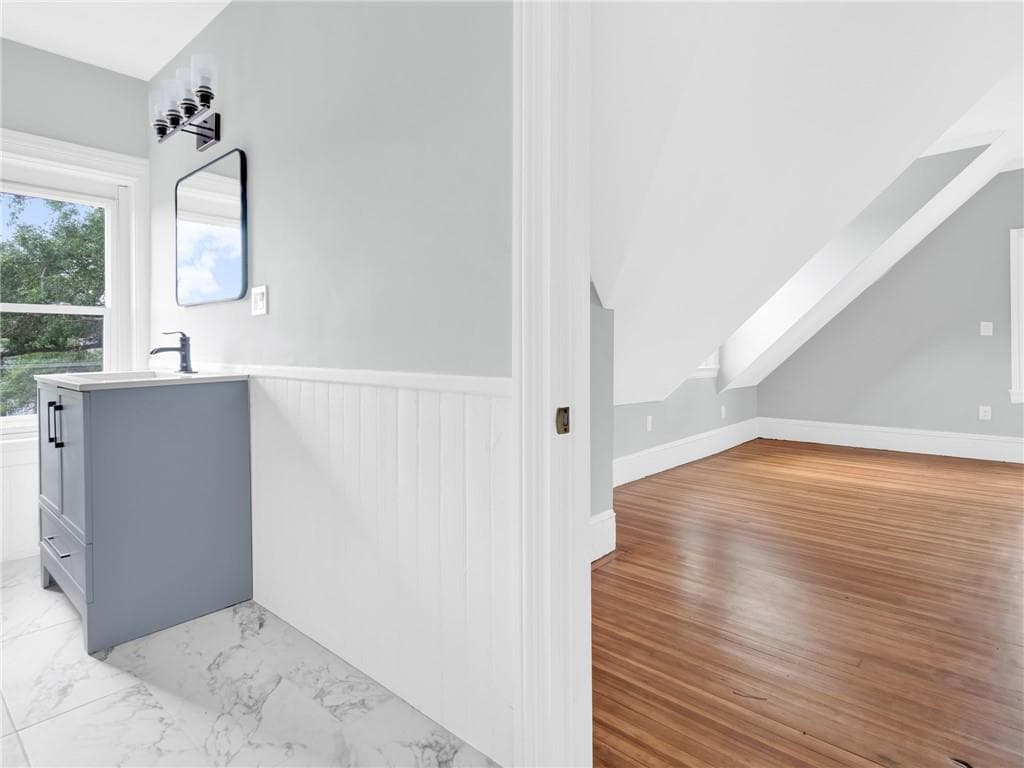 Condominium at 166 Waterman Street UNIT 3, Providence, photo 11 of 22