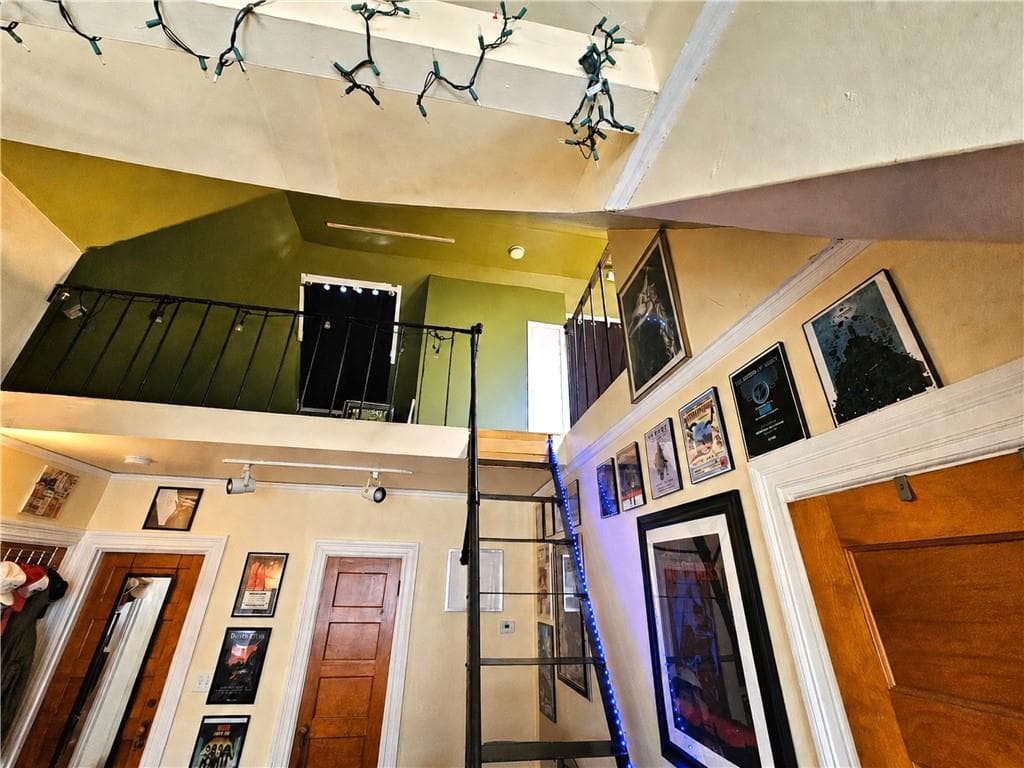 Condominium at 29 31 Laura Street UNIT 3, Providence, photo 2 of 20