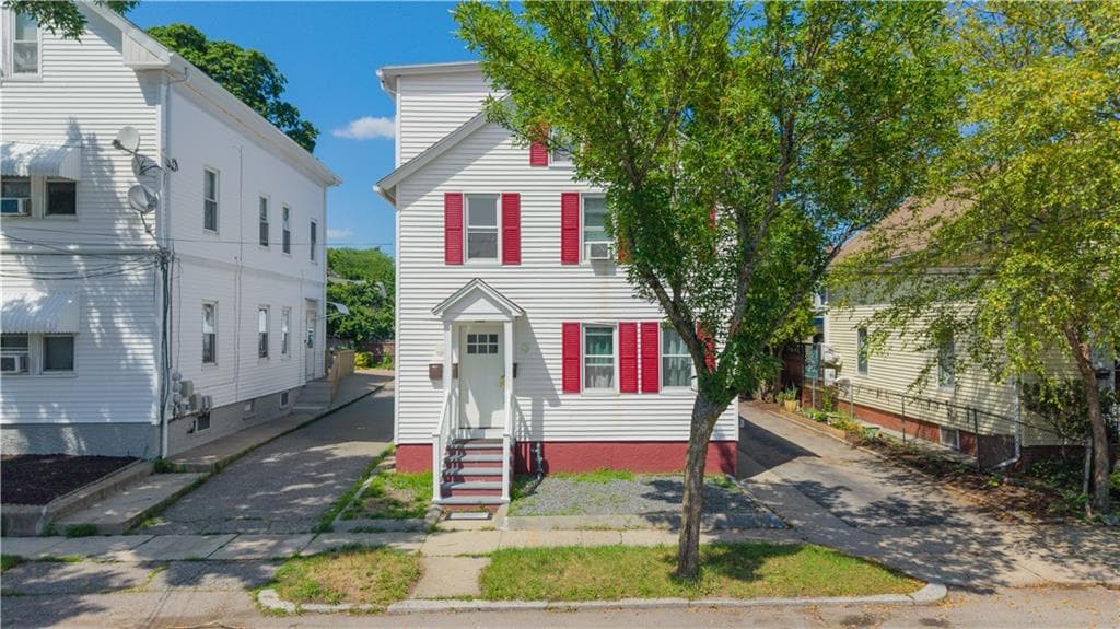 62 Mary Avenue photo 42